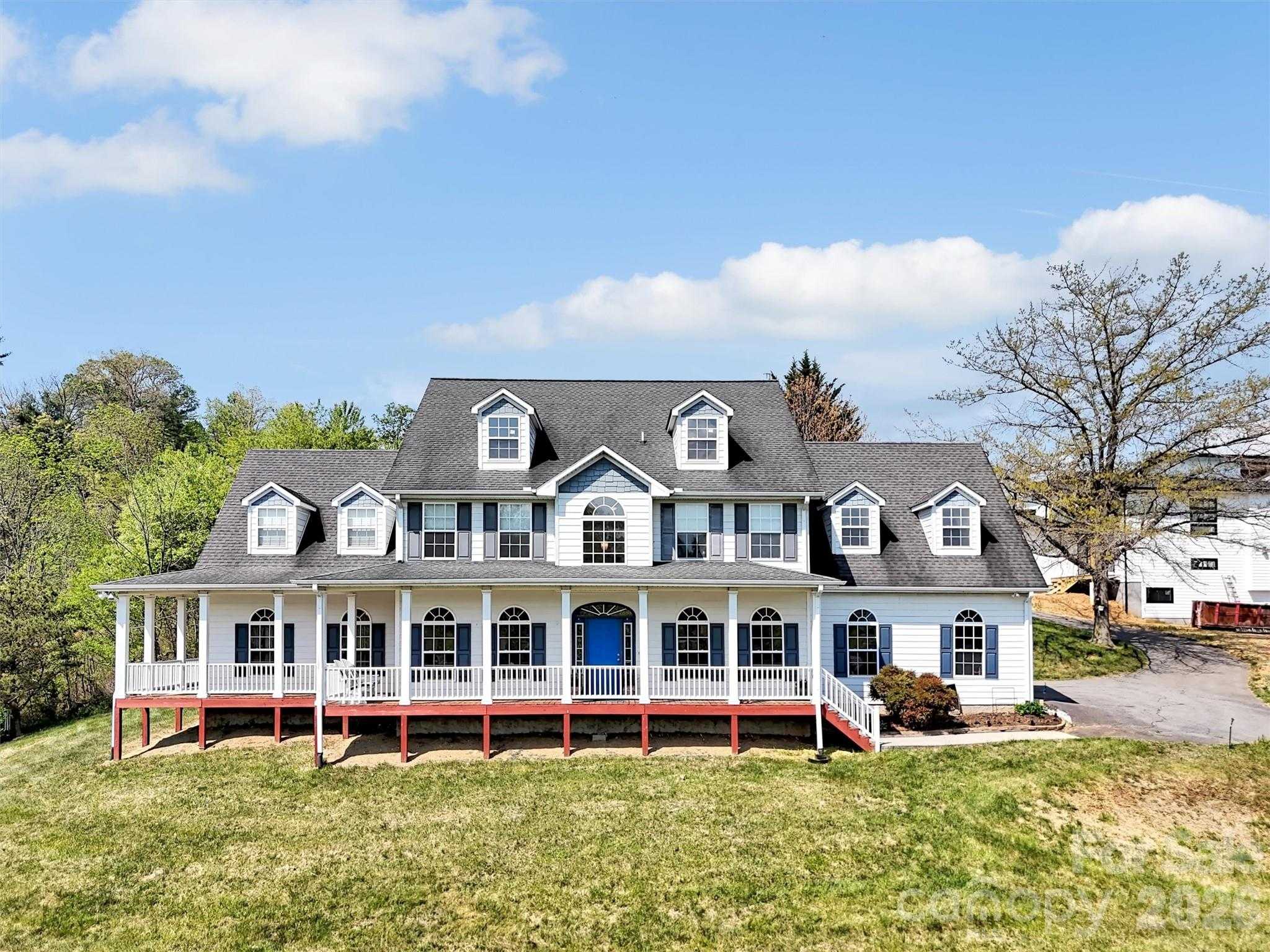 237 Midway Crossing Clyde North Carolina United States, for Sale, residential, Jaci Reynolds, RE/MAX Executive