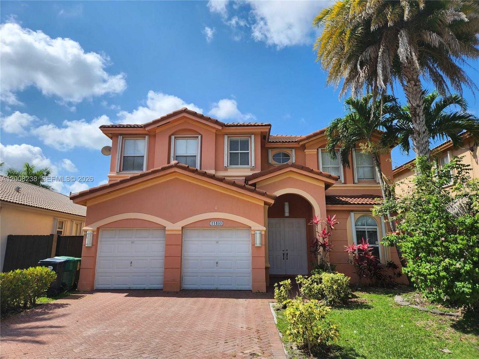 11480 NW 82th Terrace Doral Florida United States, for Rent, residential, Roberto Villasmil, Interinvestments Realty, Inc.