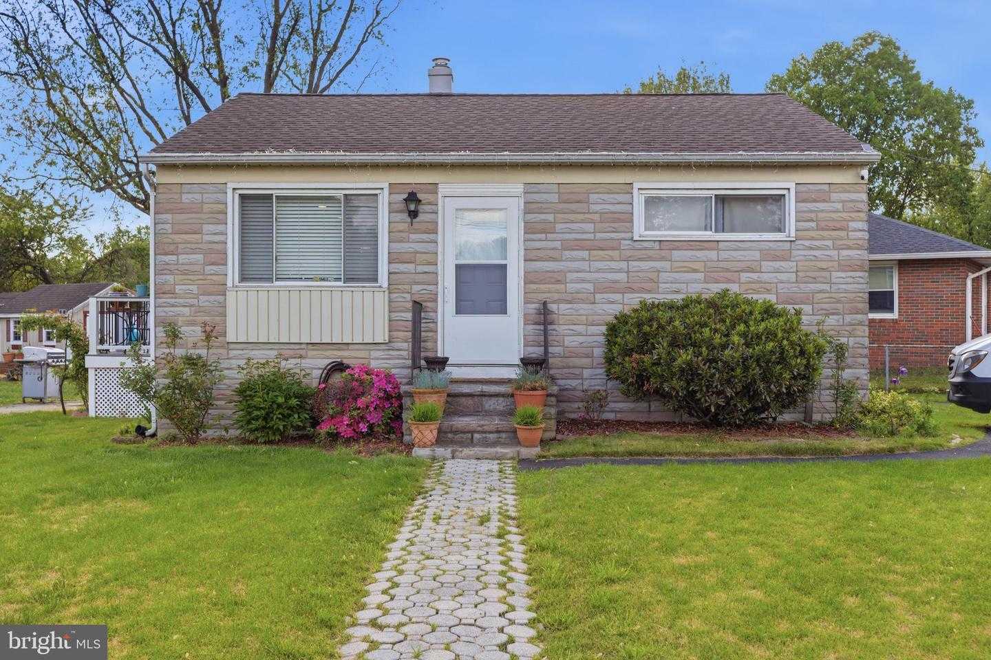 8 EASTERN STREET Glen Burnie Maryland United States, for Sale, residential, Litra  Simms, Simms and Associates