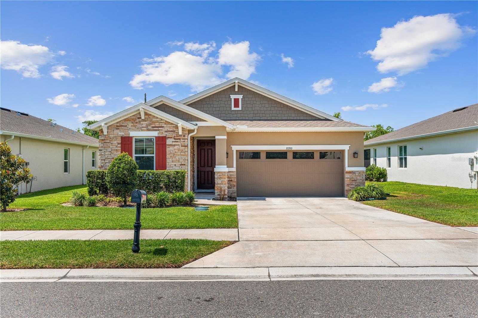 10200 SPRING LAKE DRIVE Clermont Florida United States, for Sale, residential, Zaira Mejia, Spaces & Styles Group