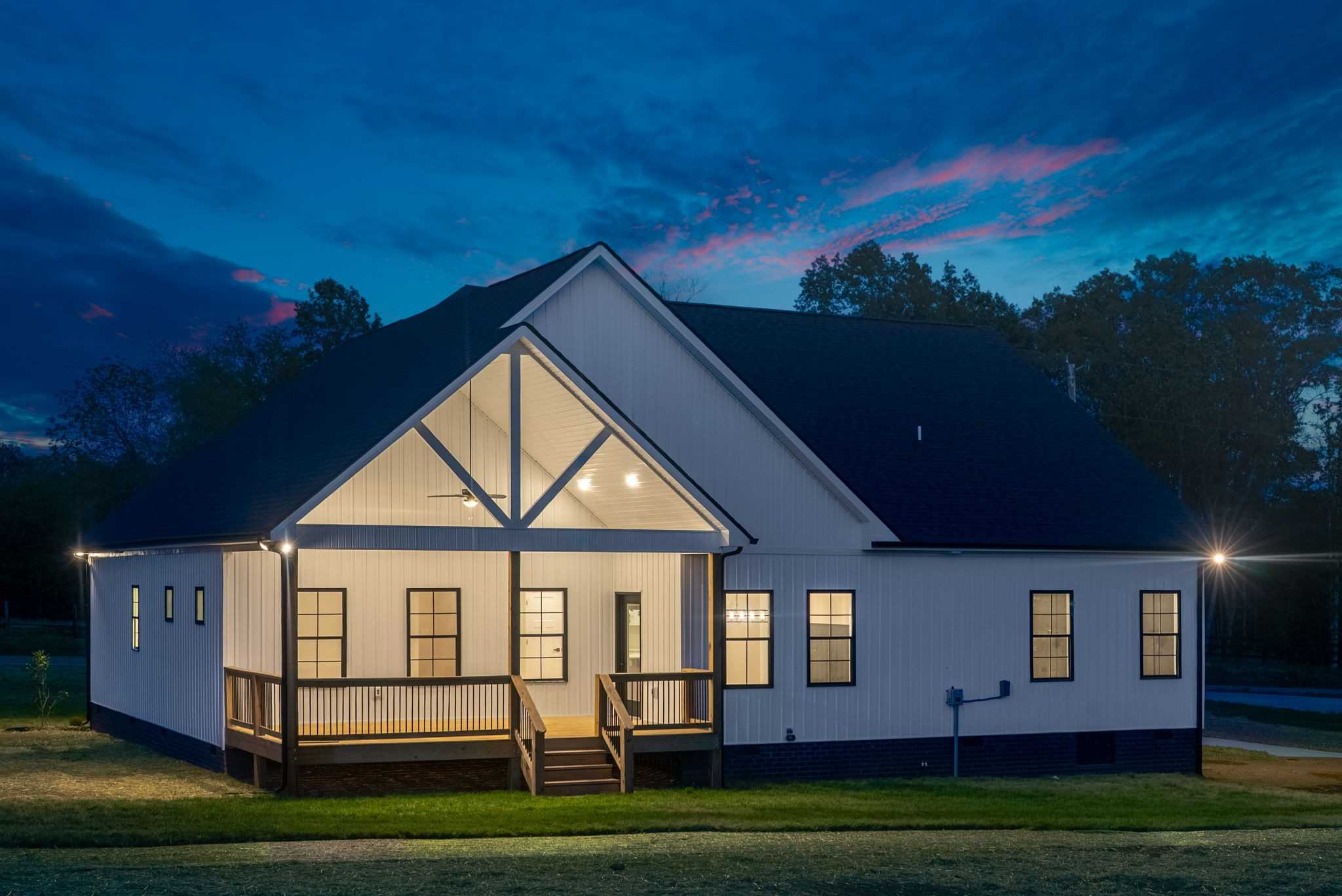 3860 Chapel Hill Rd Clarksville Tennessee United States, for Sale, residential, Adam  Hanes, LPT Realty