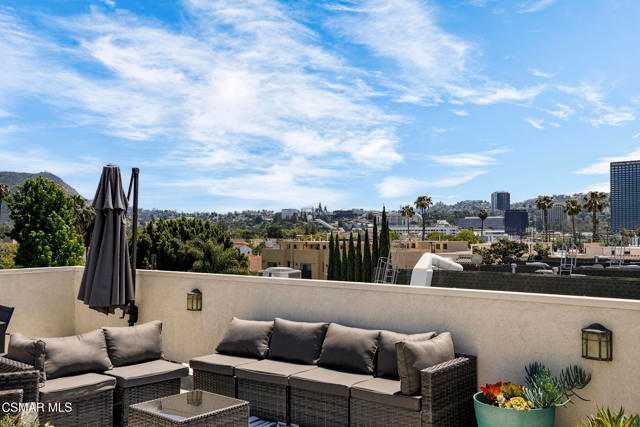 10740 Moorpark Street APT 304 Toluca Lake California United States, for Sale, residential, Jennifer Hein, Realty Executives Homes
