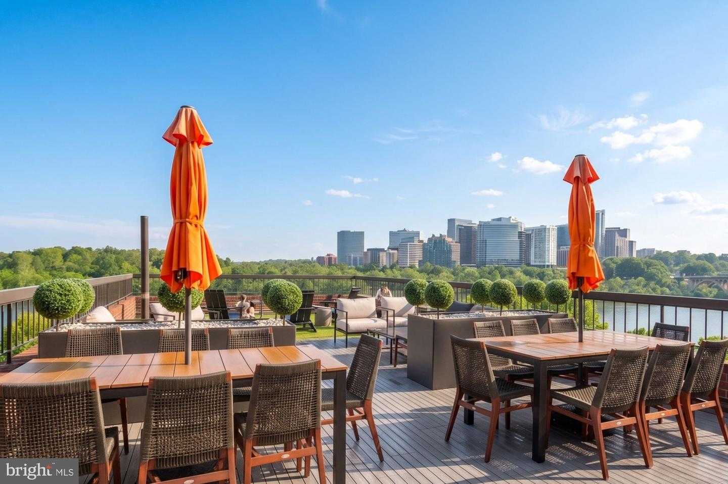 3299 K STREET APT 401 Washington District Of Columbia United States, for Sale, residential, Edward Giles, Georgetown Realty Group