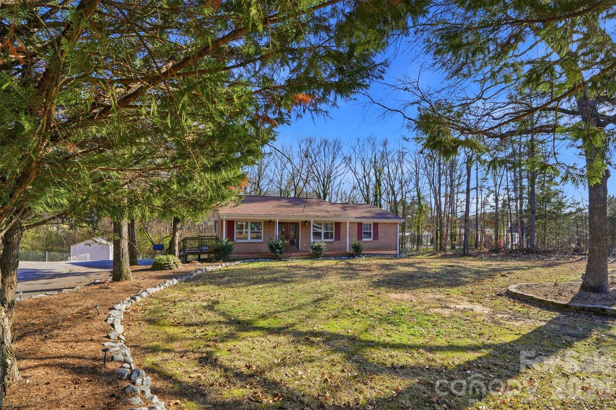 324 Pawley Drive Charlotte North Carolina United States, for Sale, residential, Kristen Haynes, New Home Buyers Brokers / Realty Pros