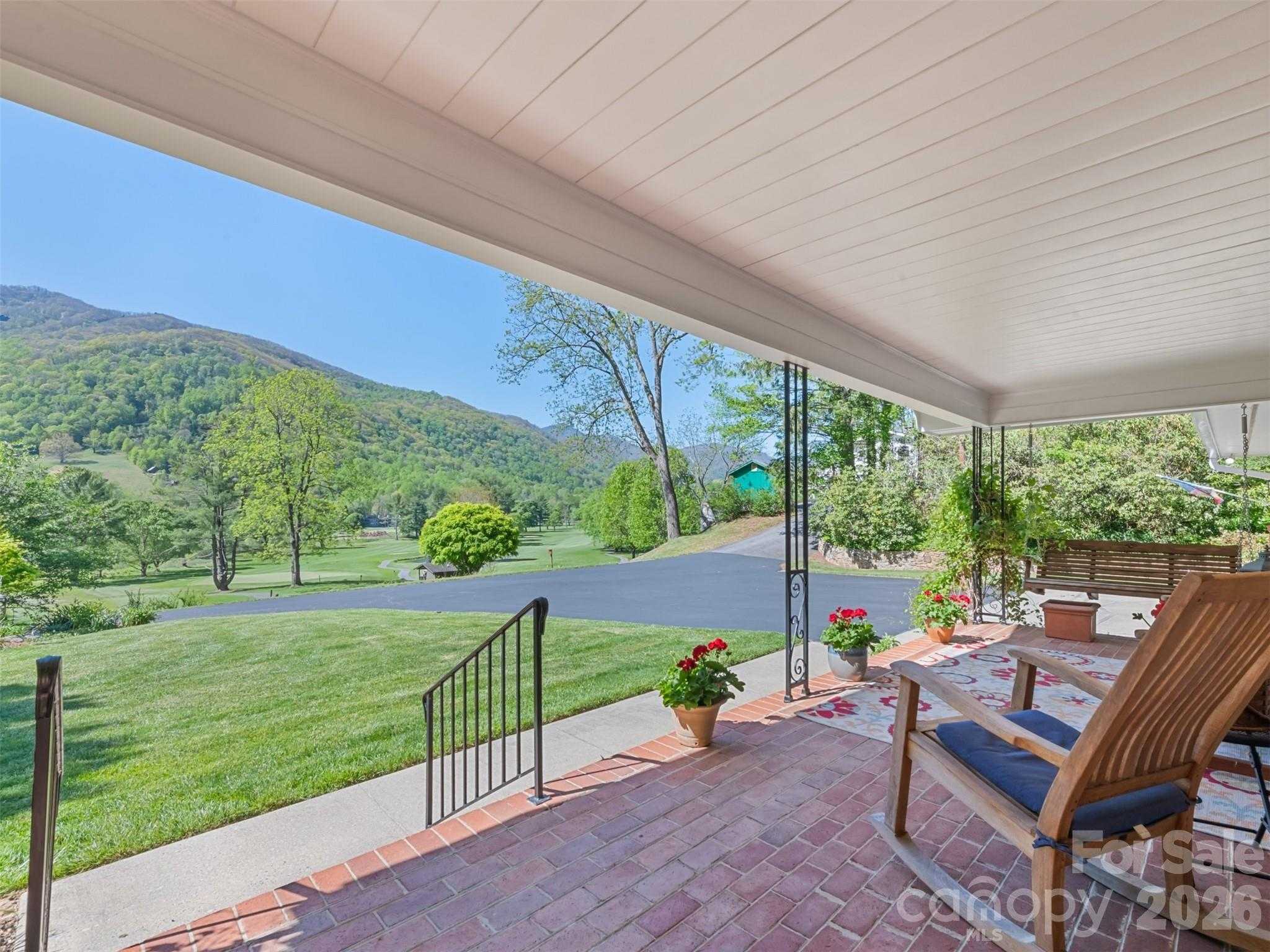 9 Golfview Drive Maggie Valley North Carolina United States, for Sale, residential, Jaci Reynolds, RE/MAX Executive