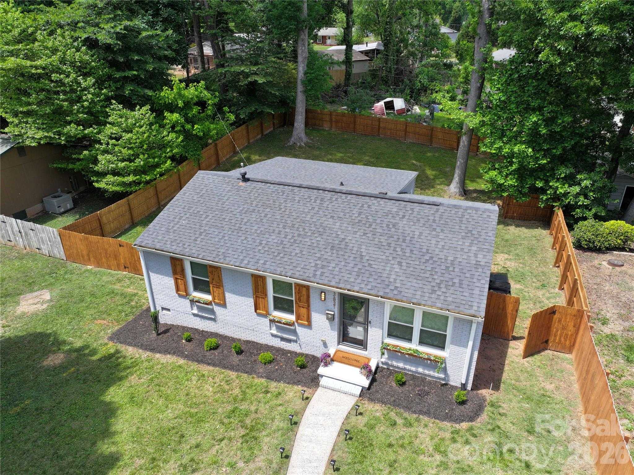 3821 Dunwoody Drive Charlotte North Carolina United States, for Sale, residential, Kristen Haynes, New Home Buyers Brokers / Realty Pros