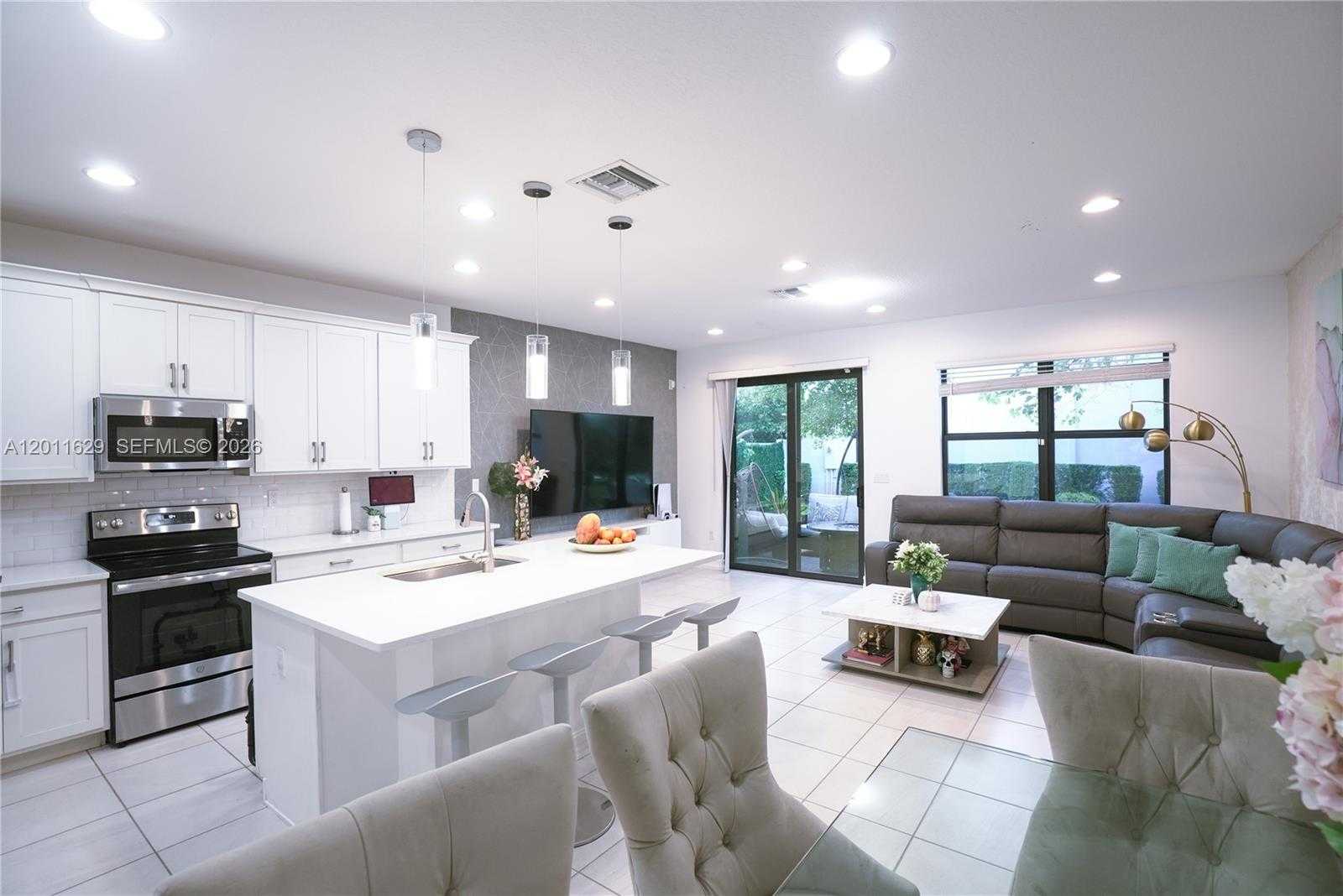 10111 Akenside Dr Boca Raton Florida United States, for Sale, residential, Pierre J Denis, Realty 100