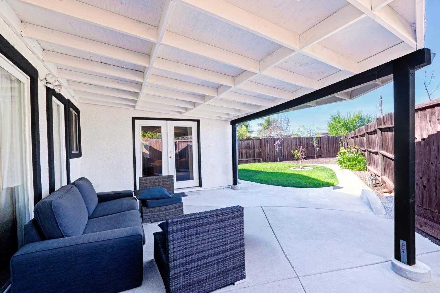 3631 Trenton Court, Fremont · New Listing in Irvington · 5-Bed Plus Detached ADU · $2,050,000, Photo 4