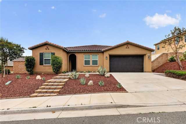 7335 Stockyard Riverside California United States, for Sale, residential, Jennifer Singh, InCom Brokerage Example
