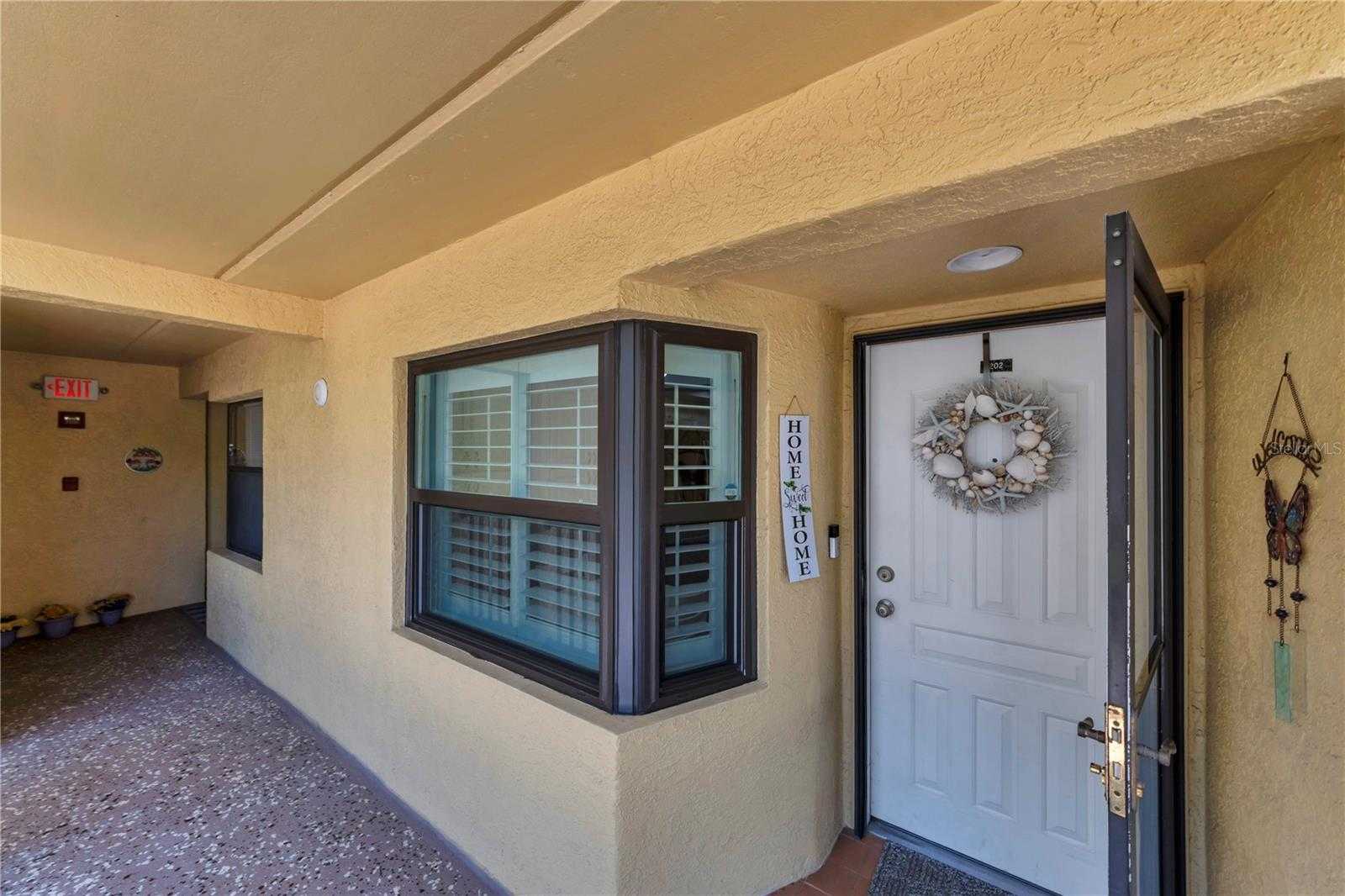 5849 PARK ST N  APT 202 St Petersburg Florida United States, Sale Pending, residential,  , Ivy League Realty
