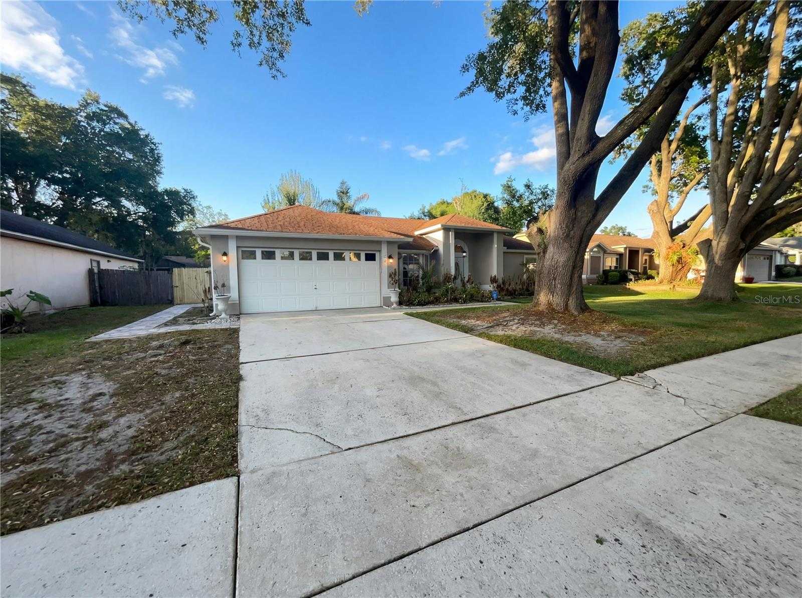 6712 LUMBERJACK LANE Ocoee Florida United States, for Sale, residential, Zaira Mejia, Spaces & Styles Group