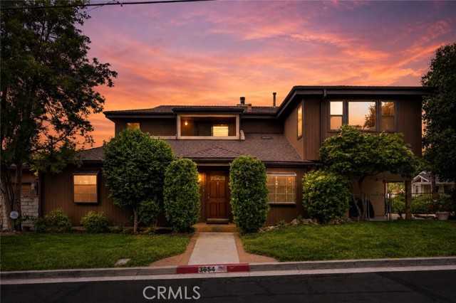 3654 4th Avenue La Crescenta California United States, for Sale, residential, Seta Rostomian, Berkshire Hathaway HomeService Crest Real Estate