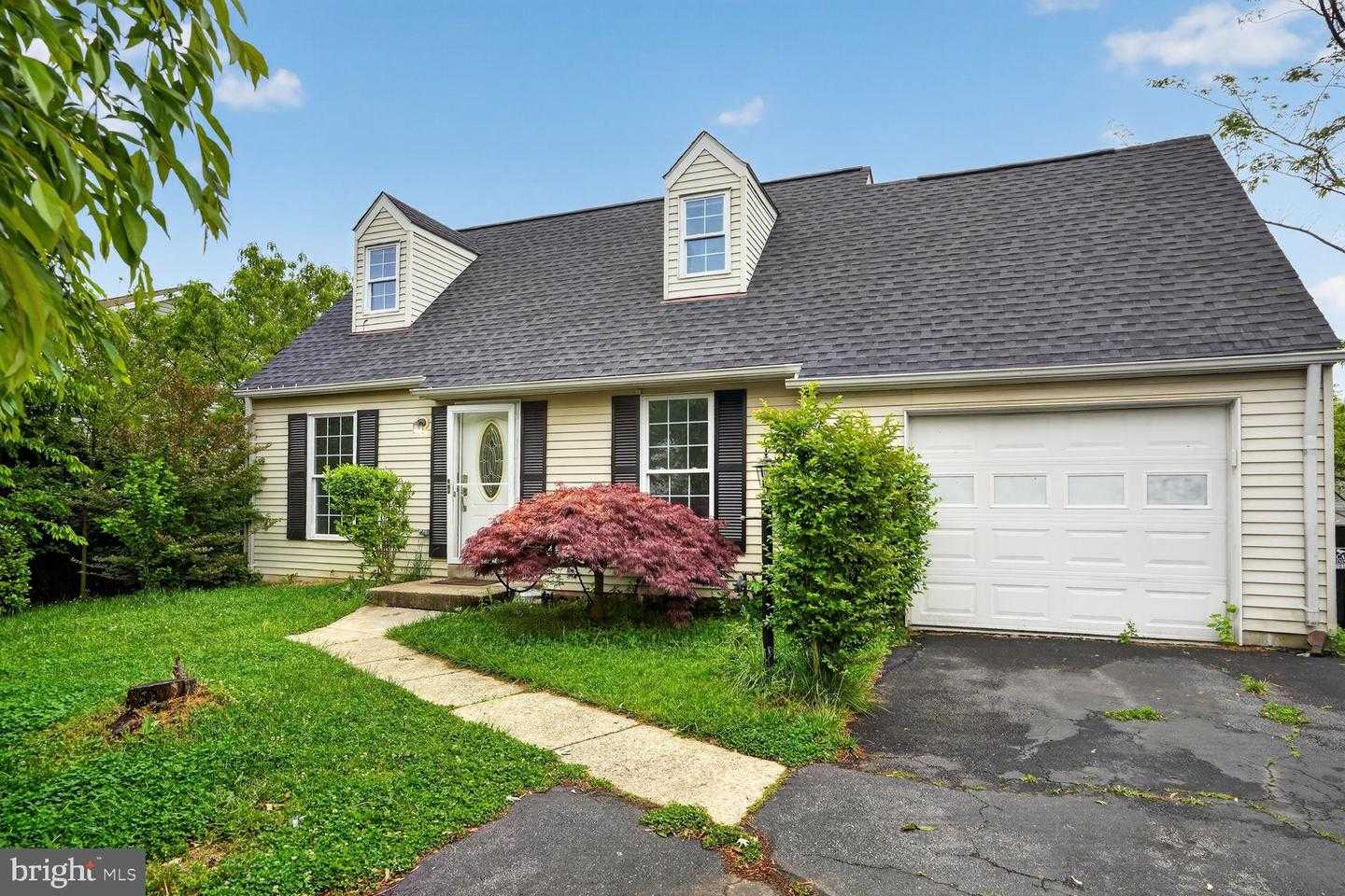 5815 RIVERSIDE DRIVE Woodbridge Virginia United States, for Sale, residential, Camille Payne, Samson Properties