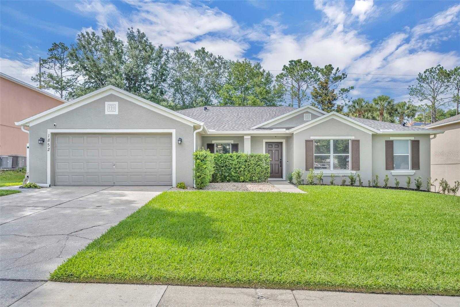 1852 VALE DRIVE Clermont Florida United States, for Sale, residential, Zaira Mejia, Spaces & Styles Group