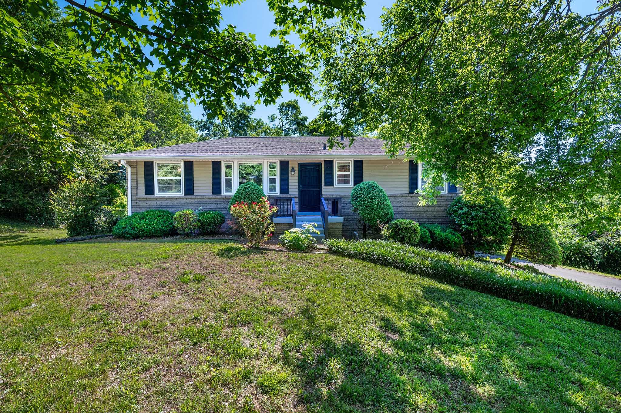 3214 Toddway Ct Nashville Tennessee United States, for Sale, residential, Adam Hanes, Chamberlain Realty-TN | Coldwell Banker Legacy Group-KY