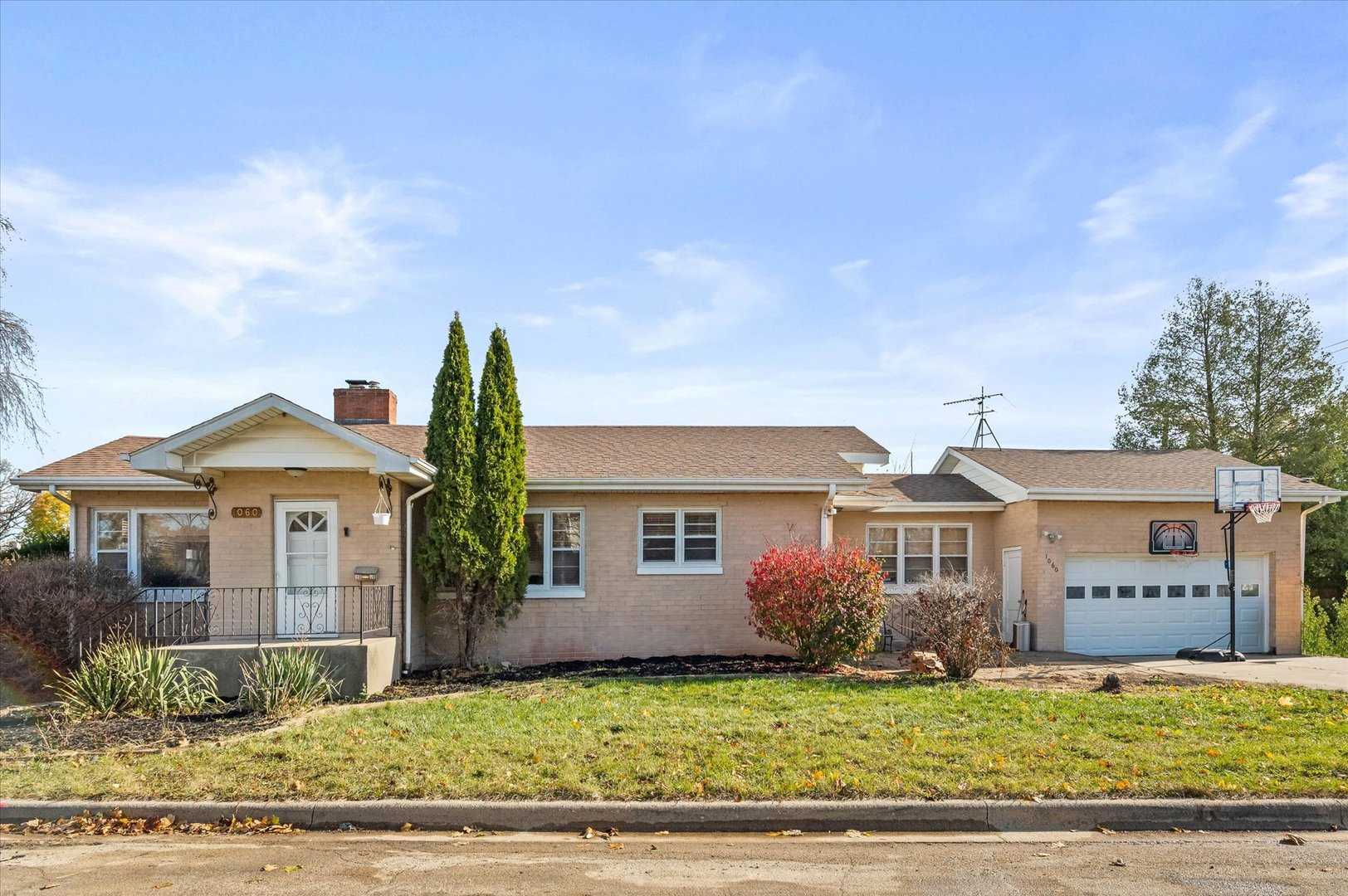 1060 Catherine Street Joliet Illinois United States, for Sale, residential,  , Alpha 7 Realty