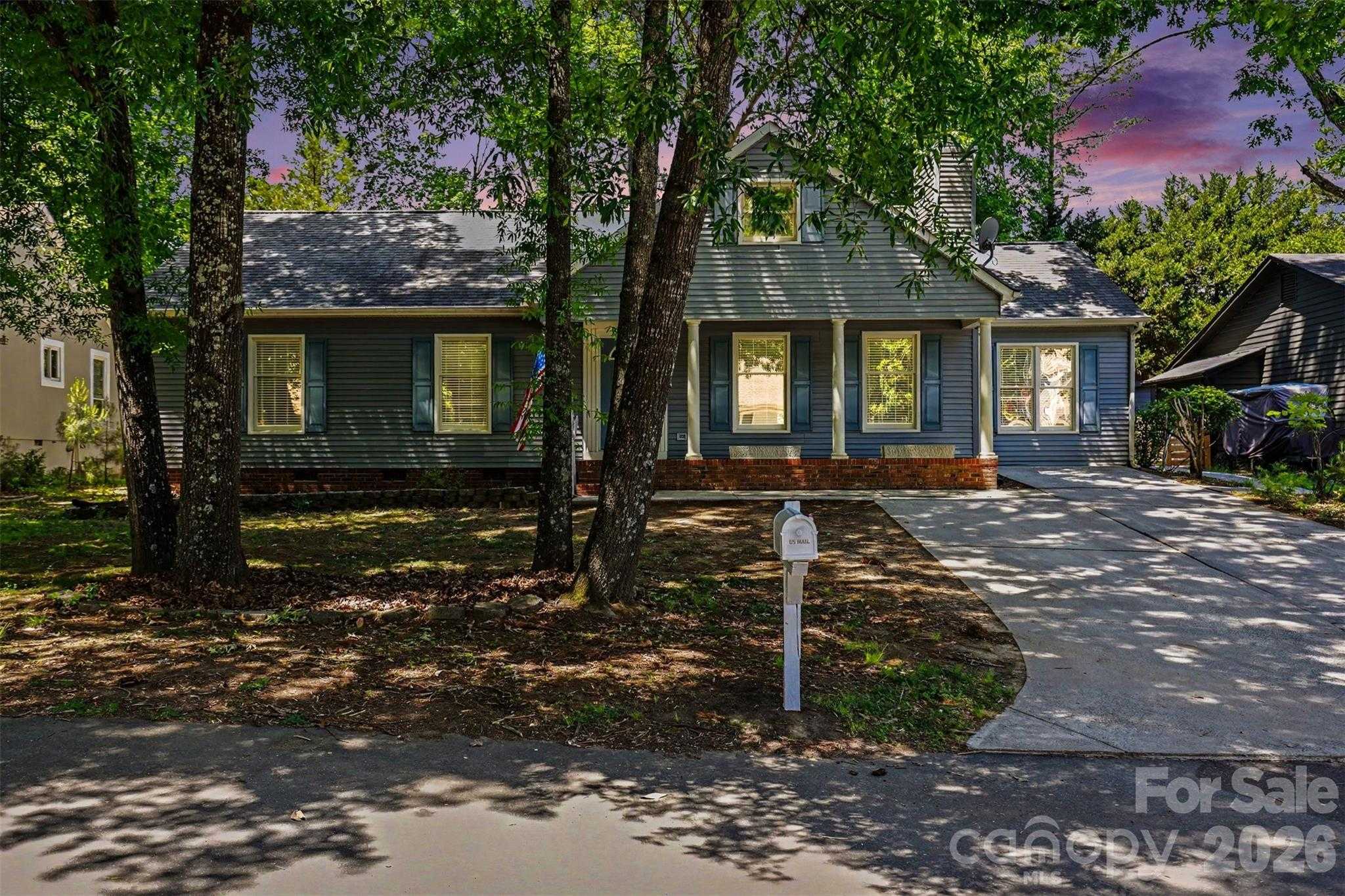 9060 Tulagi Court Tega Cay South Carolina United States, for Sale, residential, Donna R. Hubbard,  The Virtual Realty Group, Firm #213840