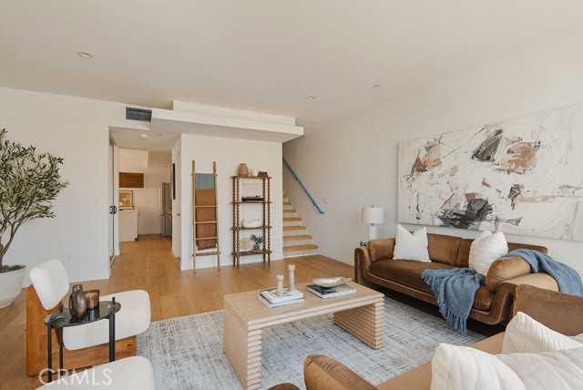 2400 Corinth Avenue APT 21 Los Angeles California United States, for Sale, residential, Emma Wilson, Incom Demo Brokerage