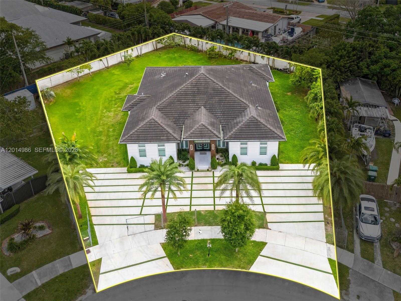 5815 SW 107th Pl Miami Florida United States, for Sale, residential,  , Phoenix Realtors LLC