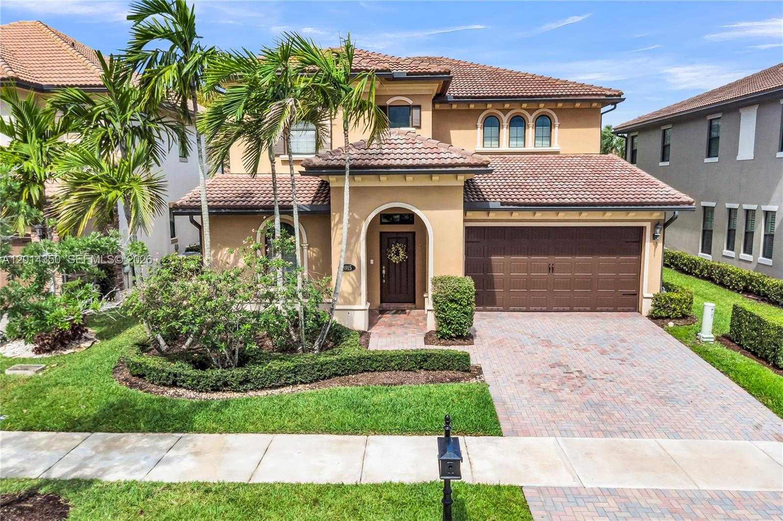 8915 W Watercrest Cir W Parkland Florida United States, for Sale, residential, Pierre J Denis, Realty 100