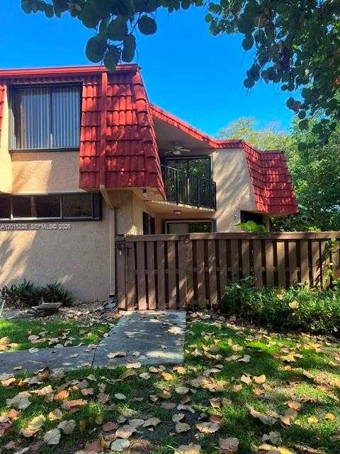 8129 Severn Dr APT C Boca Raton Florida United States, for Sale, residential, Pierre J Denis, Realty 100
