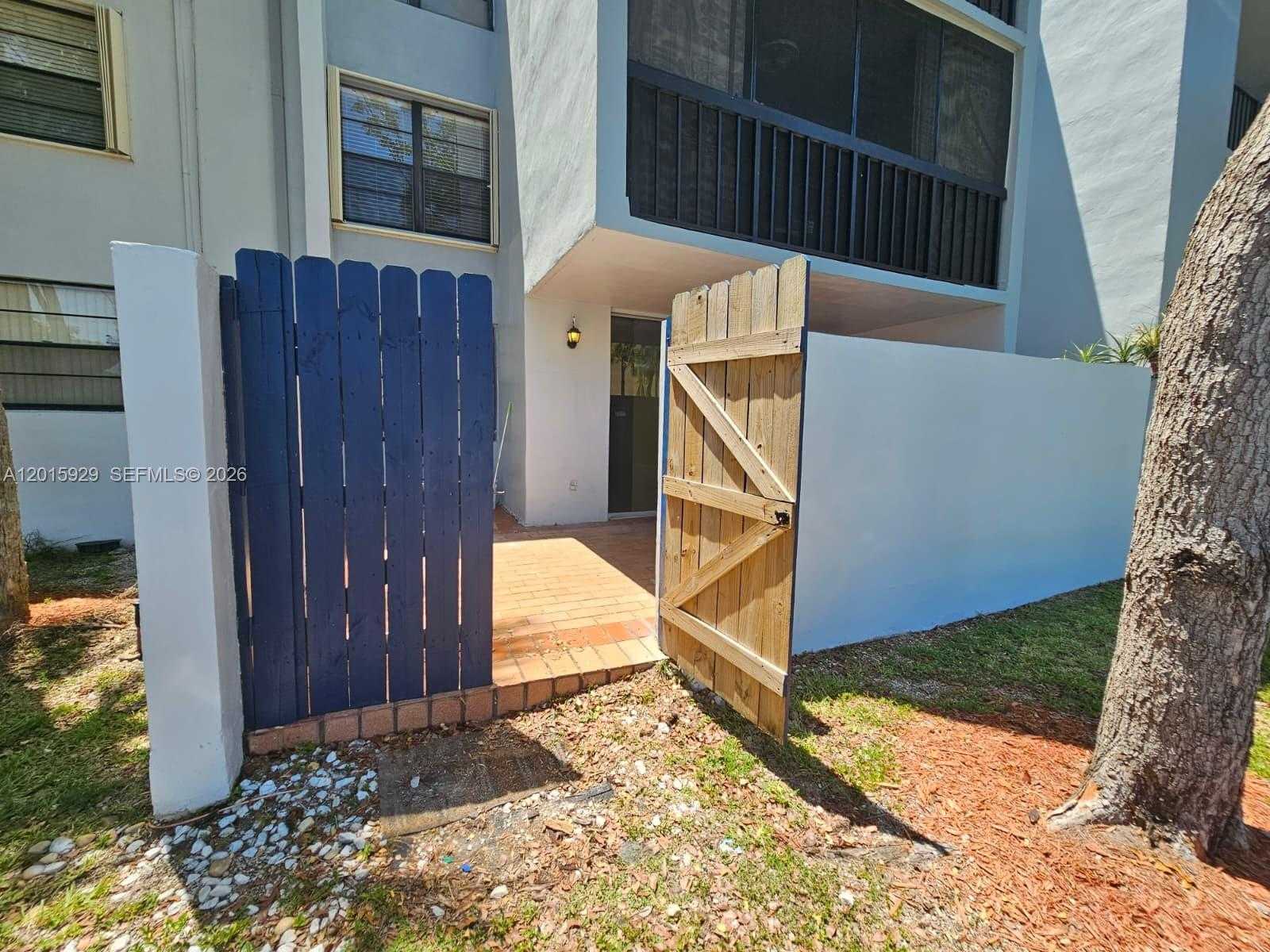 10825 SW 112th Ave  APT 103 Miami Florida United States, for Rent, residential,  , Phoenix Realtors LLC
