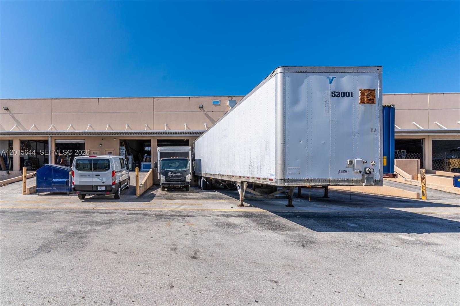 8344 NW 30th Ter  APT 4 Doral Florida United States, for Lease, commercial, Roberto Villasmil, Interinvestments Realty, Inc.