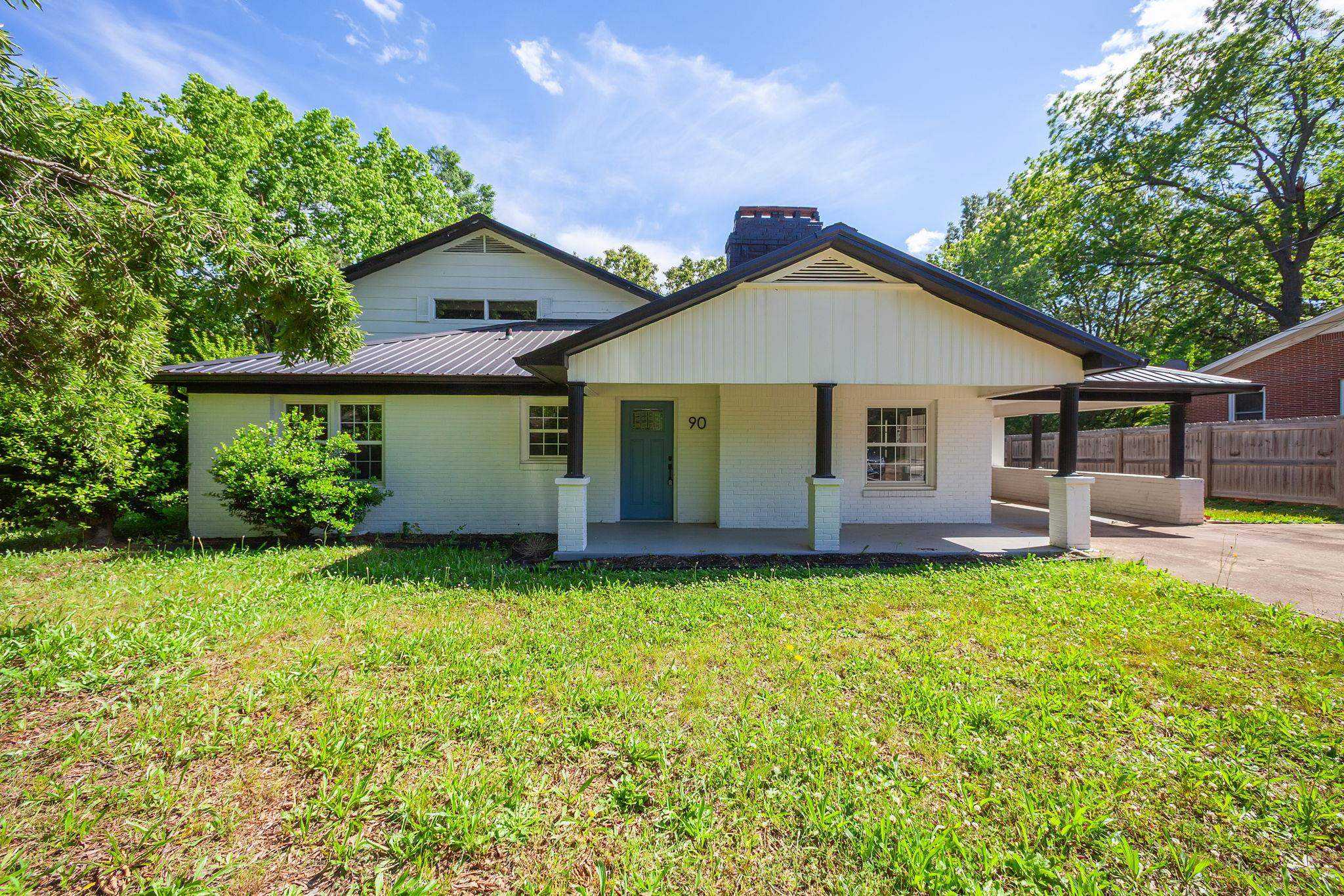 90 SHAW LN Savannah Tennessee United States, for Sale, residential, Verna Littleton, Fast Track Realty