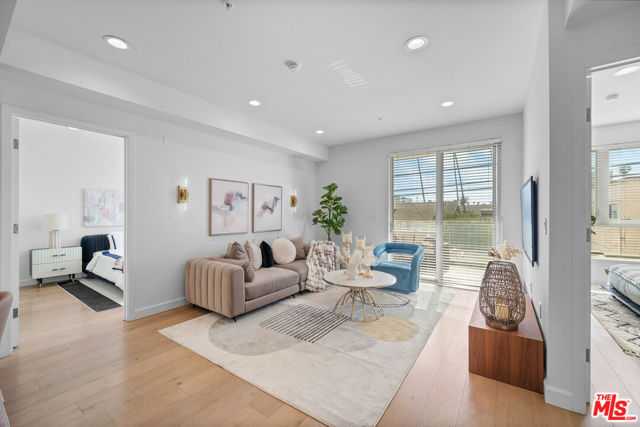 105 S Mariposa Avenue APT 204 Los Angeles California United States, for Sale, residential,  , InCom Real Estate - New Office