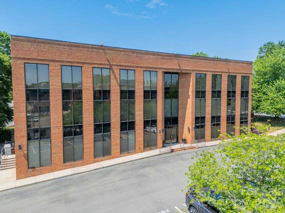319 Sharon Amity Road APT 300 Charlotte North Carolina United States, for Sale, commercial, Kristen Haynes, New Home Buyers Brokers / Realty Pros