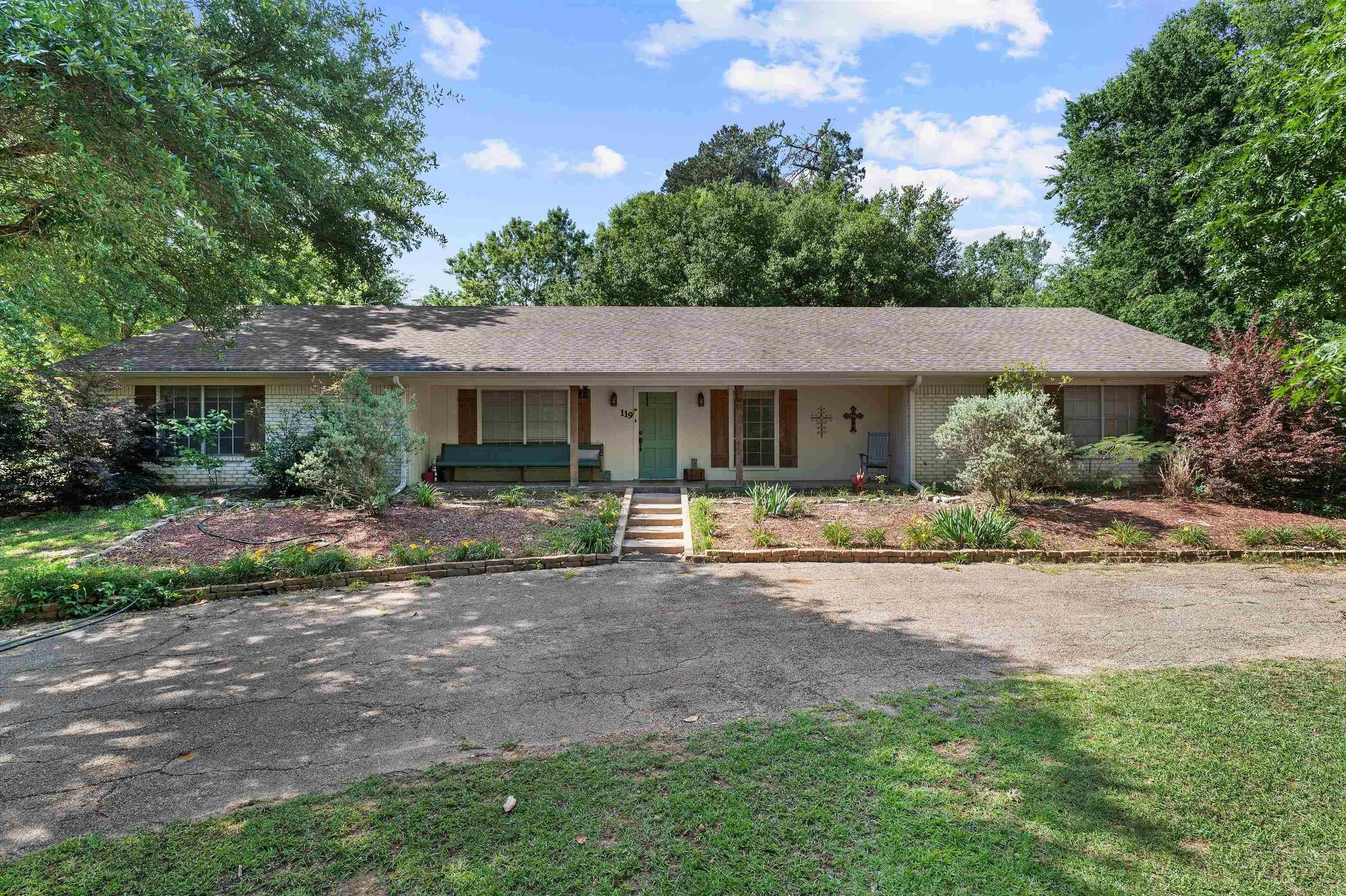 119 Hiett Longview Texas United States, for Sale, residential,  , Drake Chapman Real Estate, Brokerage