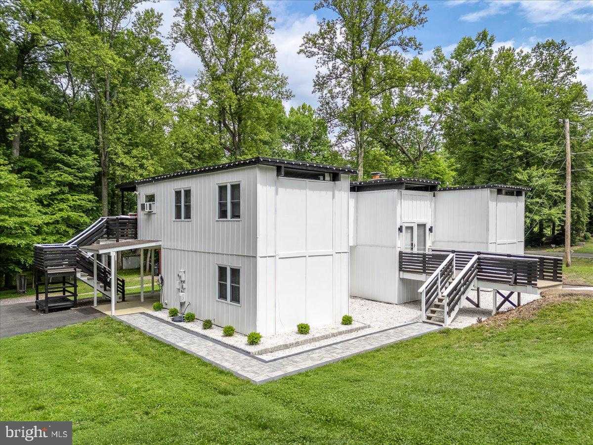 7200 RIDGEWAY DRIVE Manassas Virginia United States, for Sale, residential, Camille Payne, Samson Properties