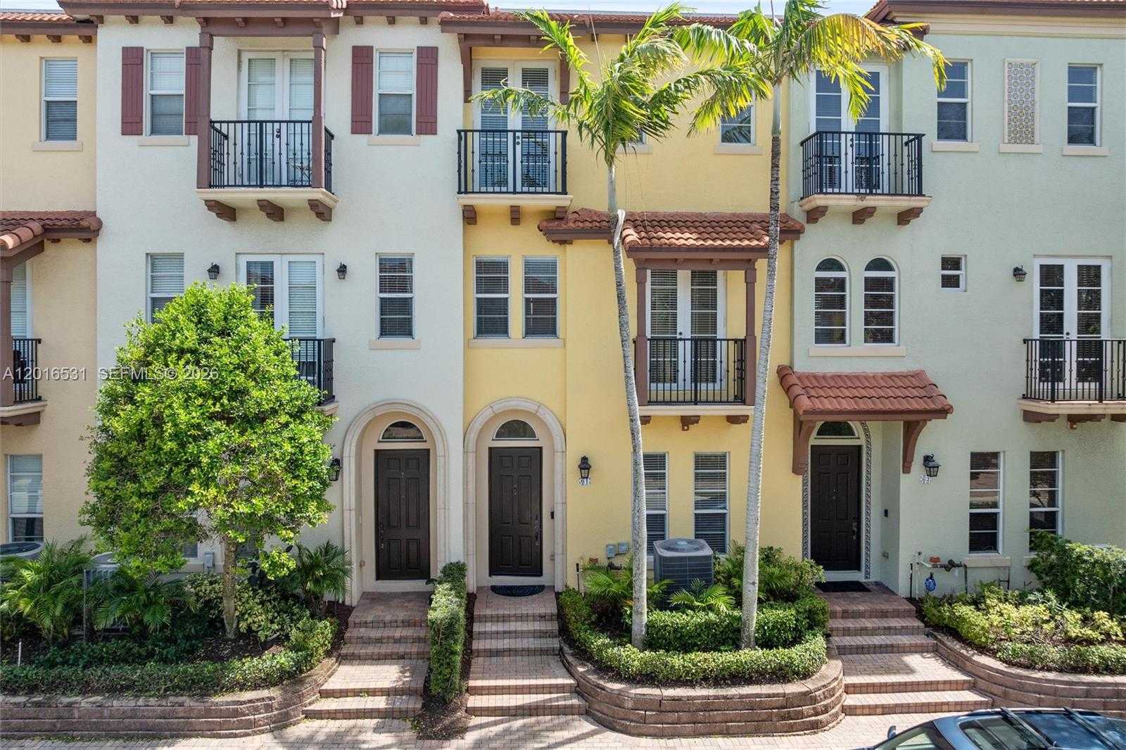 61 Via Floresta Dr Boca Raton Florida United States, for Sale, residential, Pierre J Denis, Realty 100