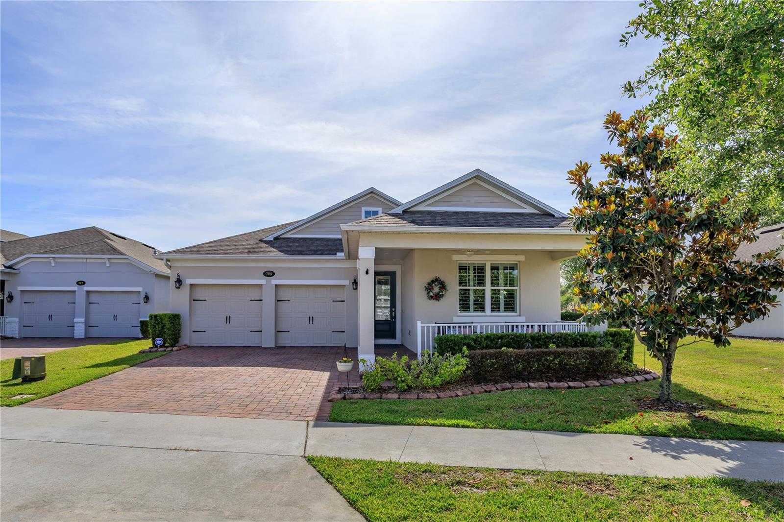 708 ORANGE BELT LOOP Winter Garden Florida United States, for Sale, residential, Zaira Mejia, Spaces & Styles Group