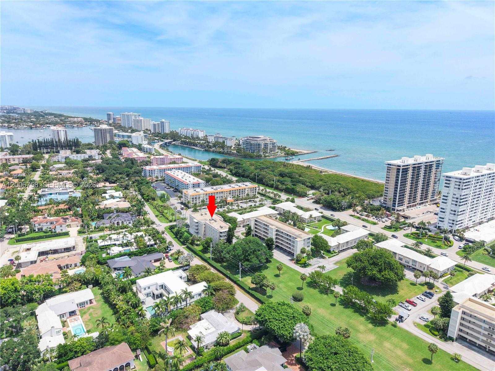 950 De Soto Rd APT 3C Boca Raton Florida United States, for Sale, residential, Pierre J Denis, Realty 100