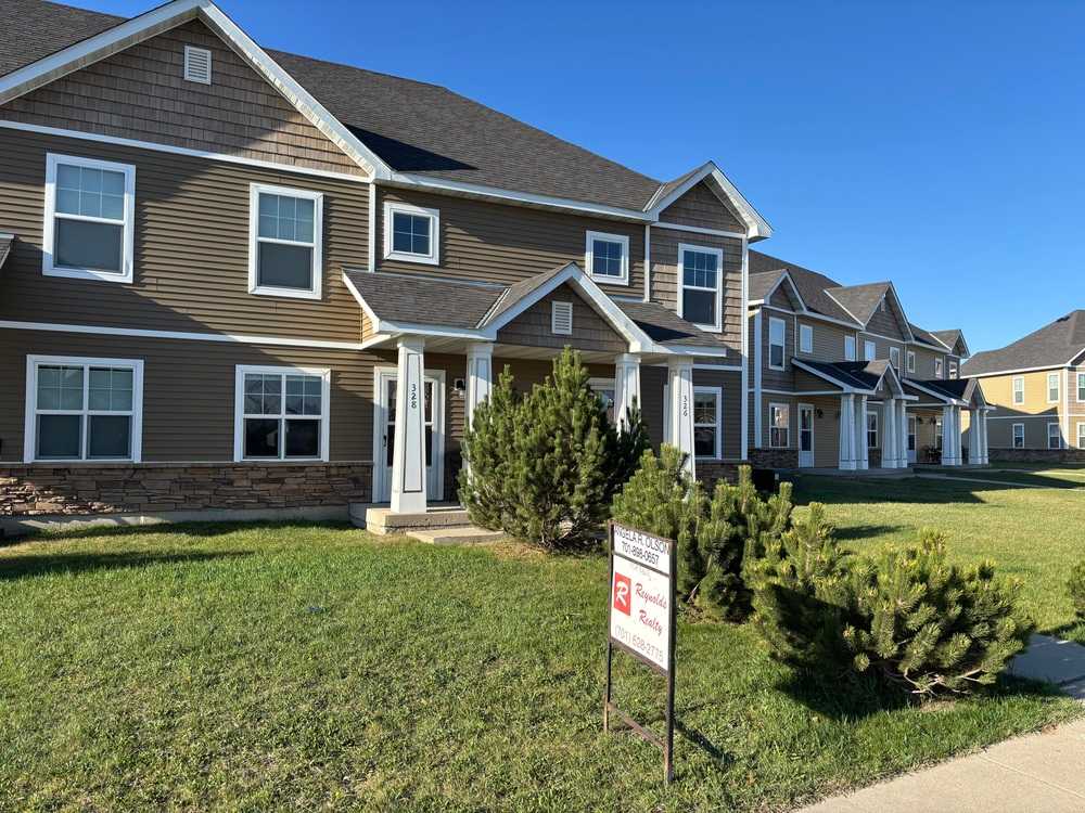 328 10th Ave SE Stanley  ND United States, for Sale, residential, Angela Olson, Reynolds Realty