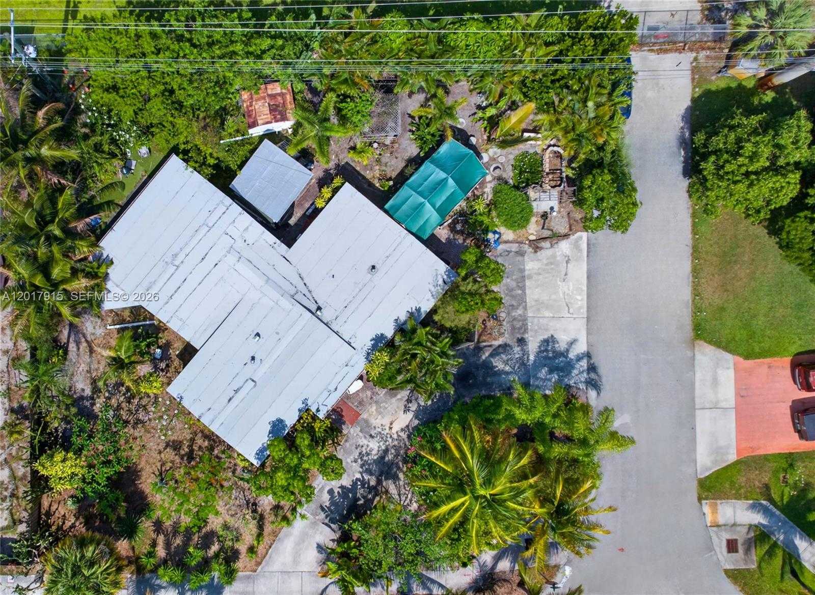 5041 NE 14th Ave Pompano Beach Florida United States, for Sale, residential, Gloria Reynolds, Incom Example Demo Office