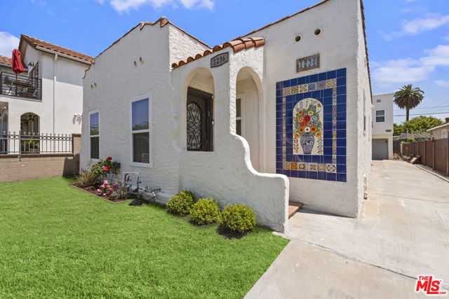 1236 S Mullen Avenue Los Angeles California United States, for Sale, commercial, Daniil Gorkov, Beverly & Co.