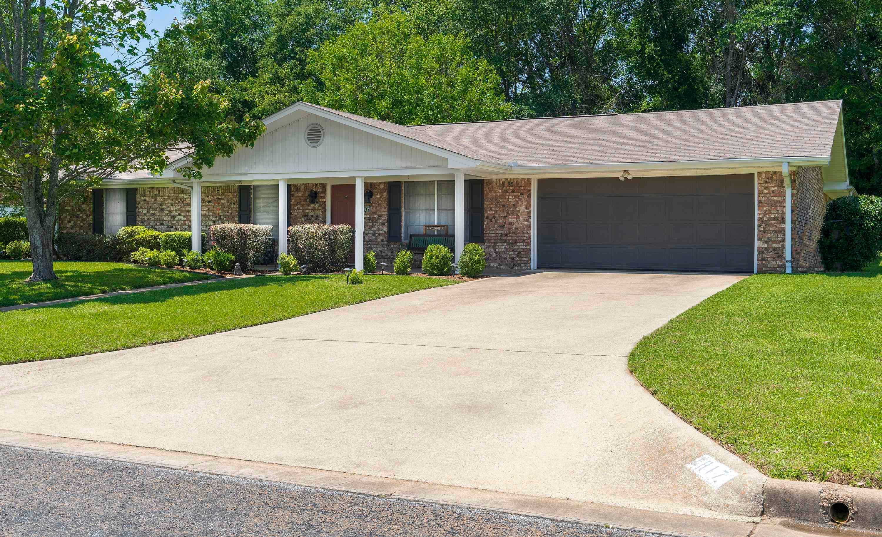 1817 Beth Dr. Longview Texas United States, for Sale, residential,  , Drake Chapman Real Estate, Brokerage