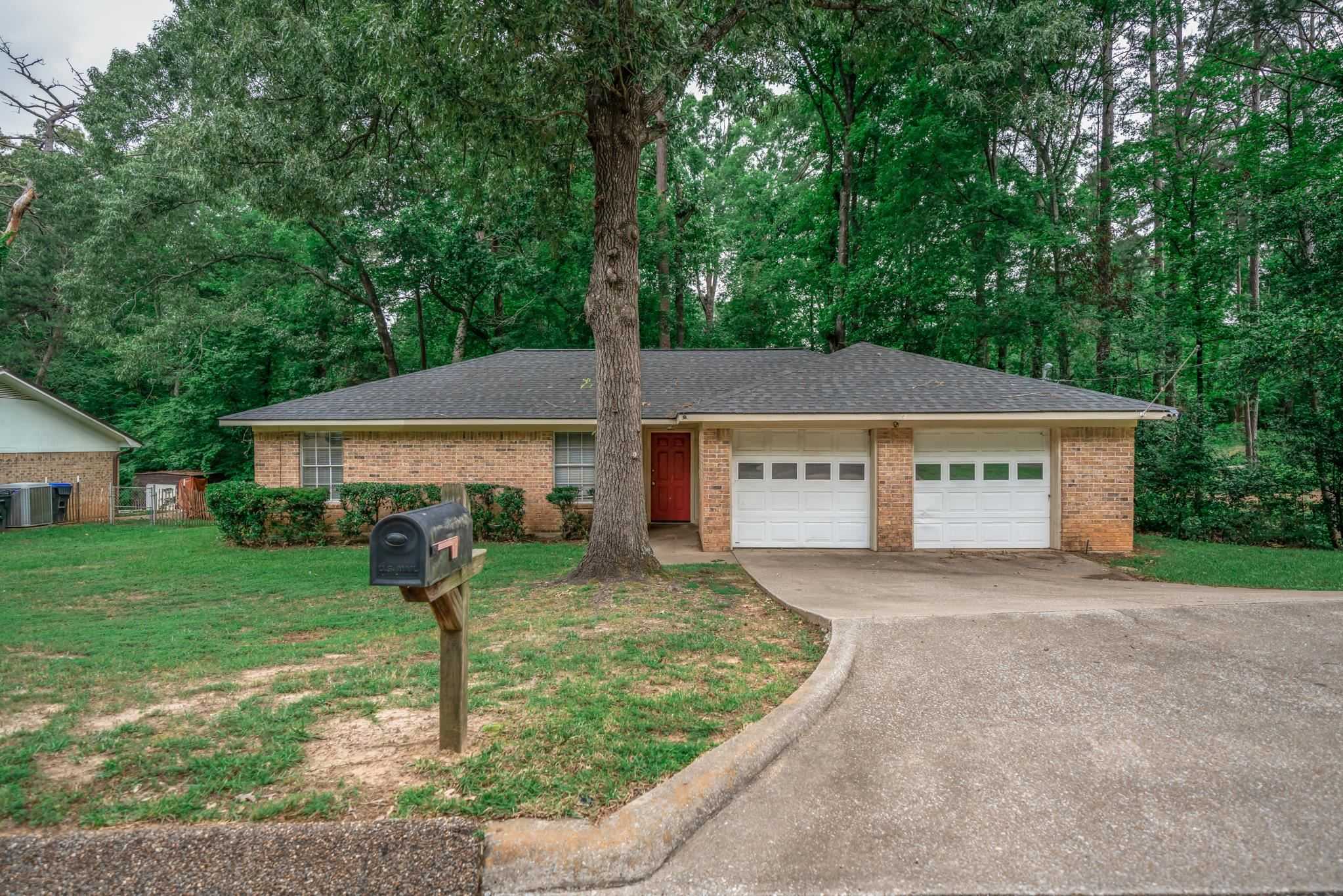 805 Chris Dr Longview Texas United States, for Sale, residential,  , Drake Chapman Real Estate, Brokerage