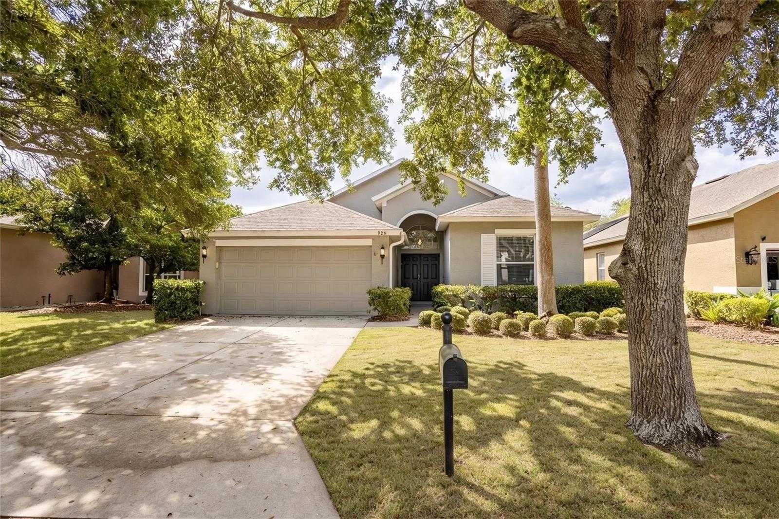 985 RIDGEMOUNT PLACE Lake Mary Florida United States, for Sale, residential,  , Realty World Preferred
