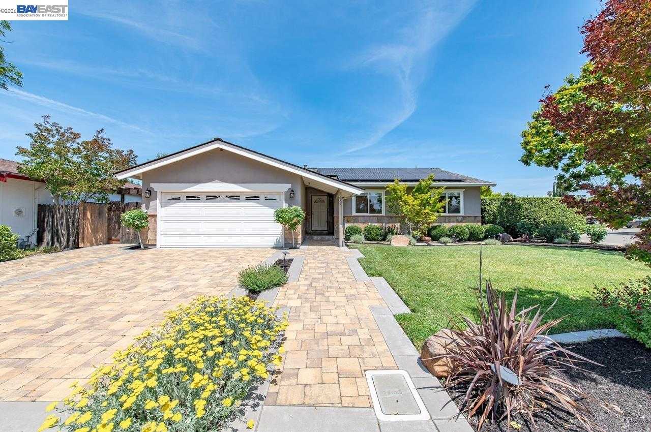 684 Emerald St Livermore California United States, for Sale, residential, Miranda Mattos, Compass Realty 