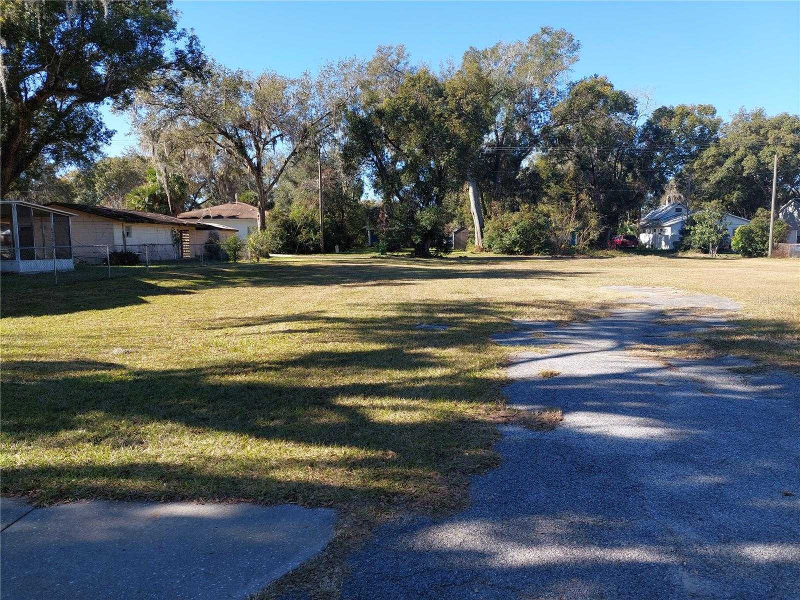5449 12TH STREET Zephyrhills Florida United States, for Sale, commercial, Sunny Sidhu, RE/MAX Premier Group