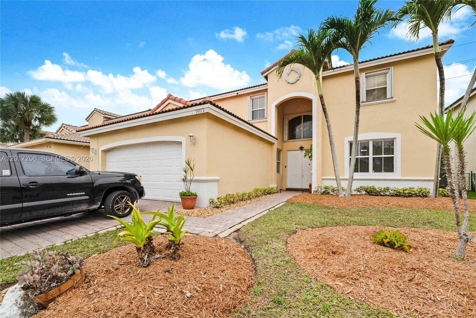 1402 SE 16th Ave Homestead Florida United States, for Sale, residential,  , Phoenix Realtors LLC