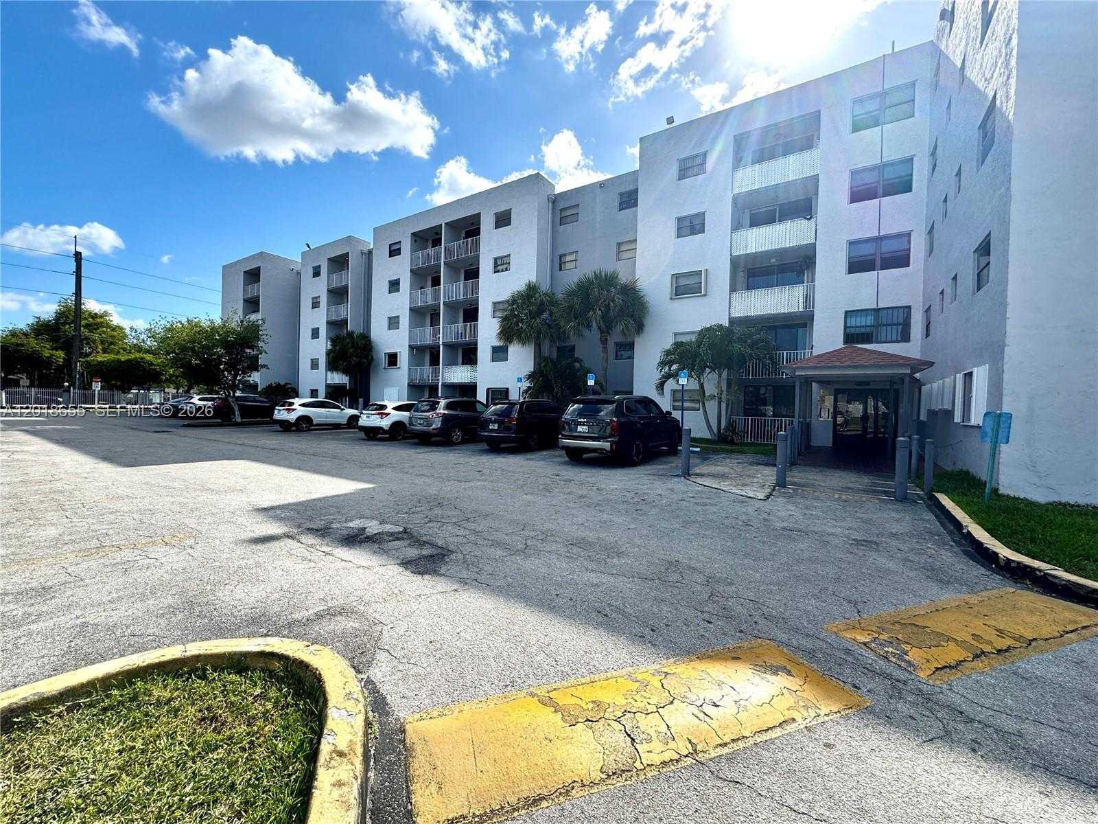 8145 NW 7th St  APT 404 Miami Florida United States, for Sale, residential,  , Incom Office Demo