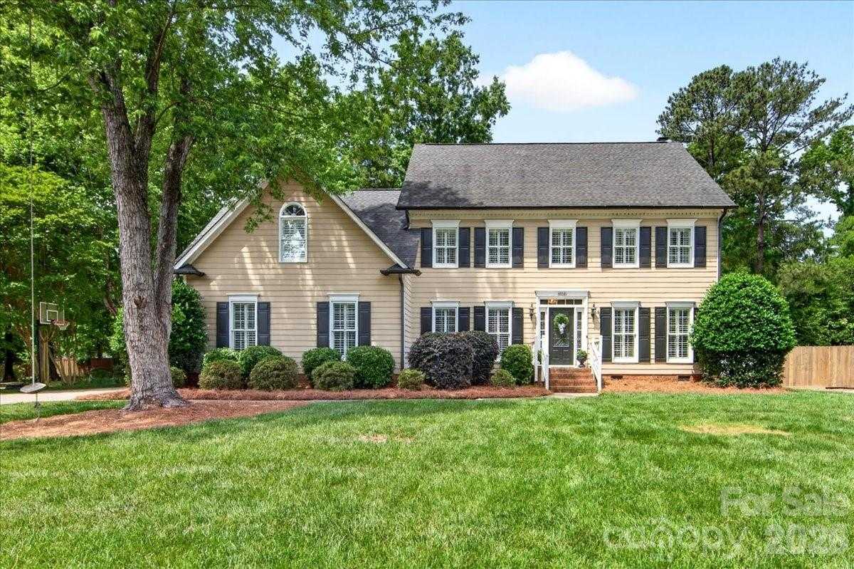 10216 Hollybrook Drive Charlotte North Carolina United States, for Sale, residential, Kristen Haynes, New Home Buyers Brokers / Realty Pros
