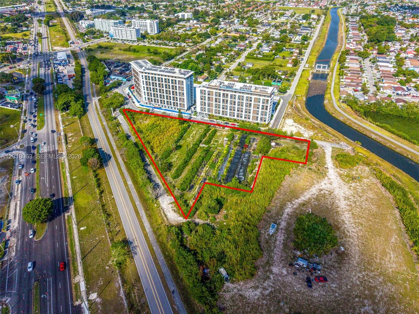 21281 SW 117th Ave Miami Florida United States, for Sale, commercial, Kimberley Gibson, InCom Commercial Example Office