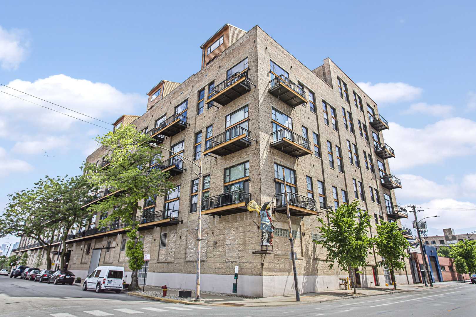 2545 S Dearborn Street APT 705 Chicago Illinois United States, for Sale, residential,  , RICHLAND GLOBAL INC.