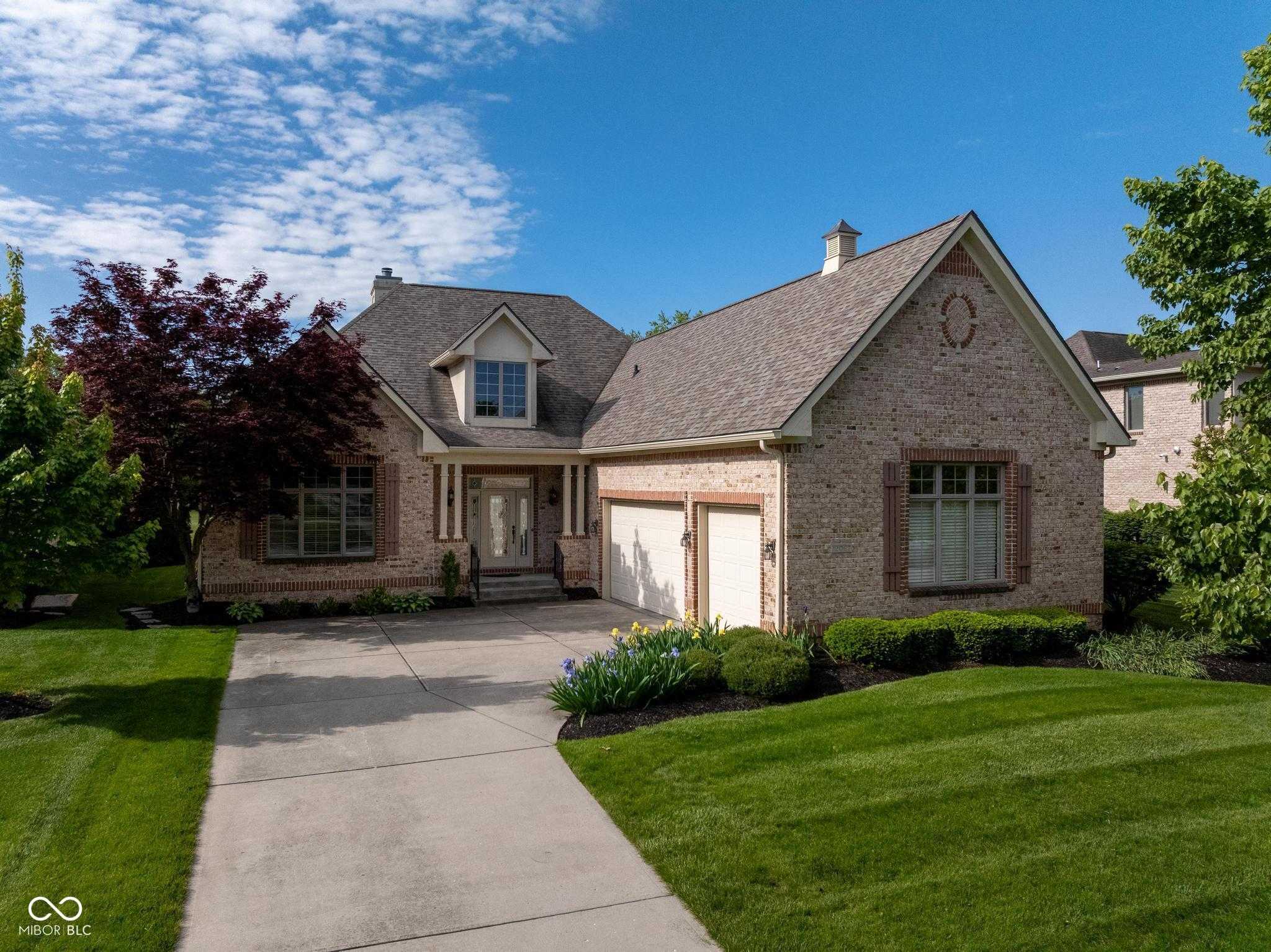 12067 Edgefield Drive Fishers Indiana United States, for Sale, residential, Amir Chaudhary, Kingsway Real Estate Brokerage