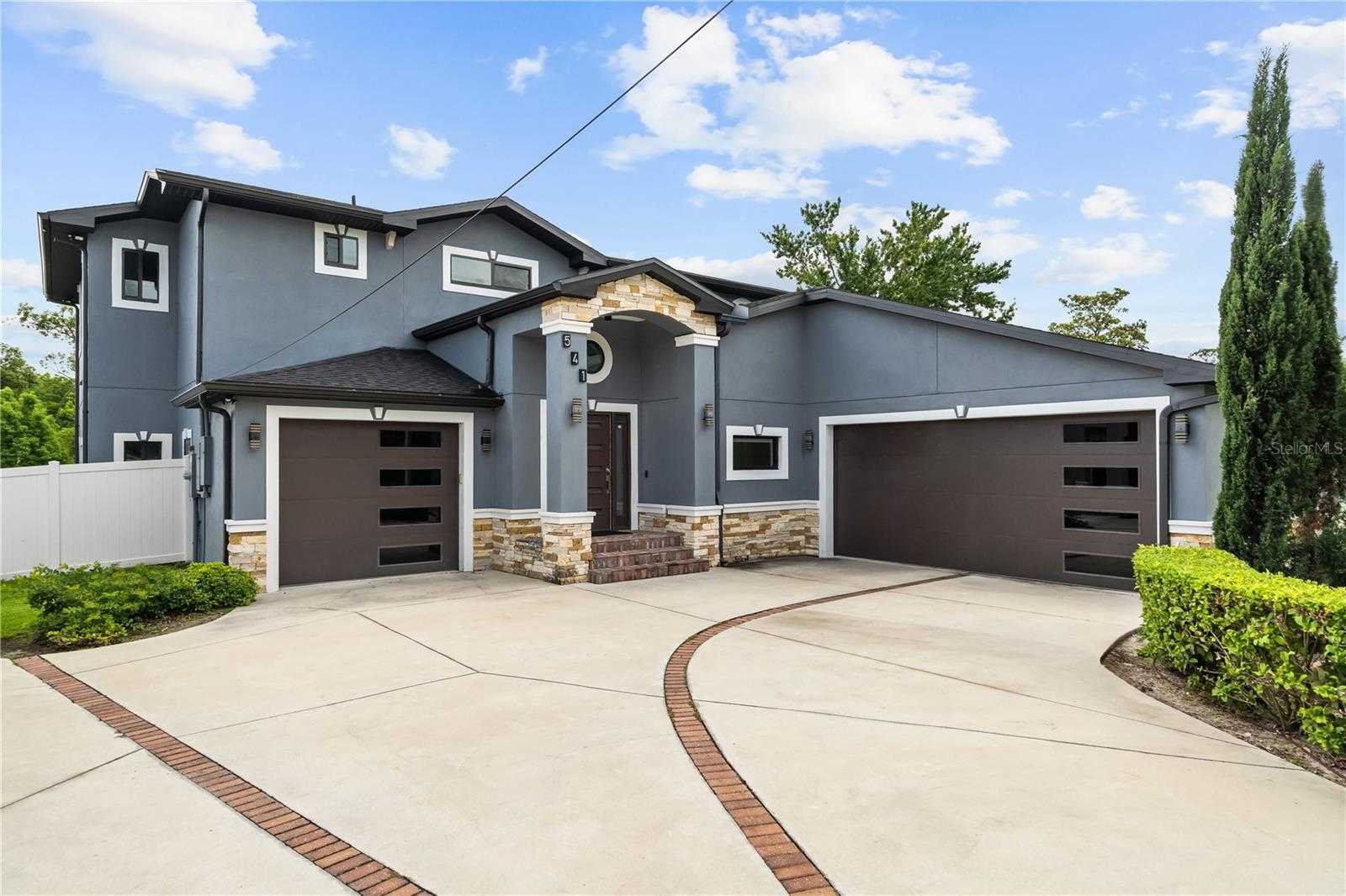 541 W LAKE BRANTLEY ROAD Altamonte Springs Florida United States, for Sale, residential, Zaira Mejia, Spaces & Styles Group